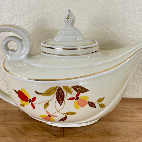 Autumn Leaf Tea Pot by Hall's Superior Quality Kitchenware, Autumn Leaf Pattern 5 Cup Aladdin Teapot with Lid and Infuser