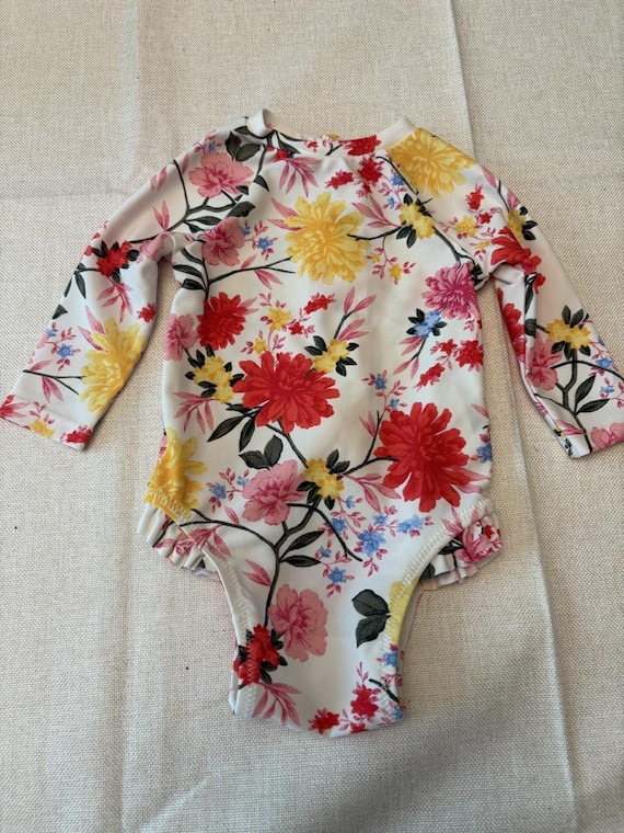 Old Navy Kid's Multi and Pink Sleepsuits-babygrow