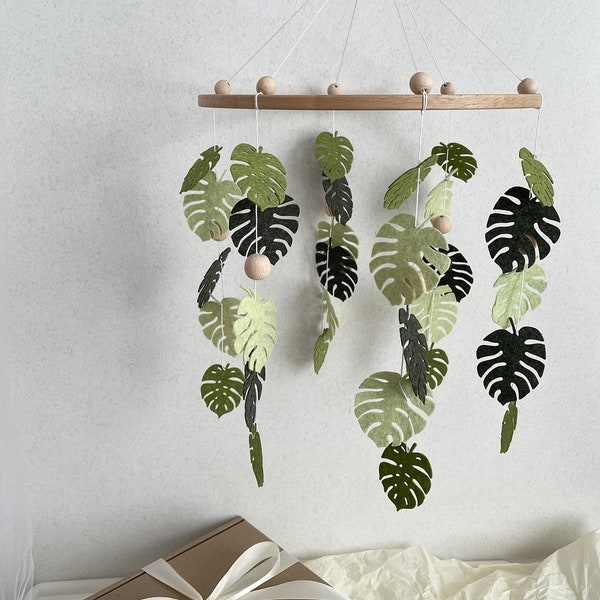 Monstera Wooden Baby Mobile nursery, Jungle theme Mobiles for Nursery, Monstera tropical leaves jungle nursery Felt leaf mobile neutral