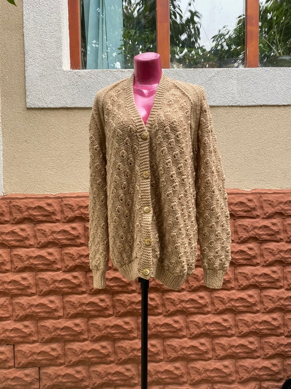 Pullover: vintage knitted woolen oversize pullover