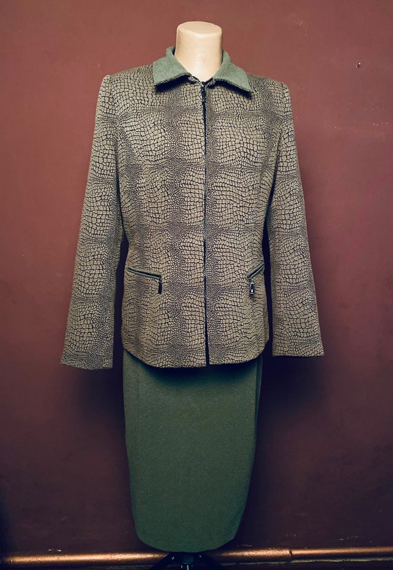 Suit: Snake textile suit, 90s suit, green skirt, a