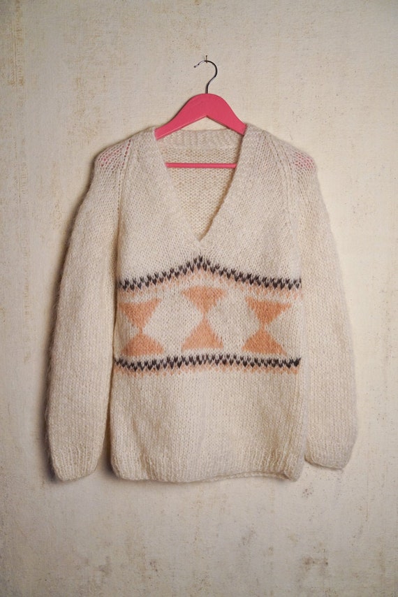 Pullover: Beige 100% Wool Pullover