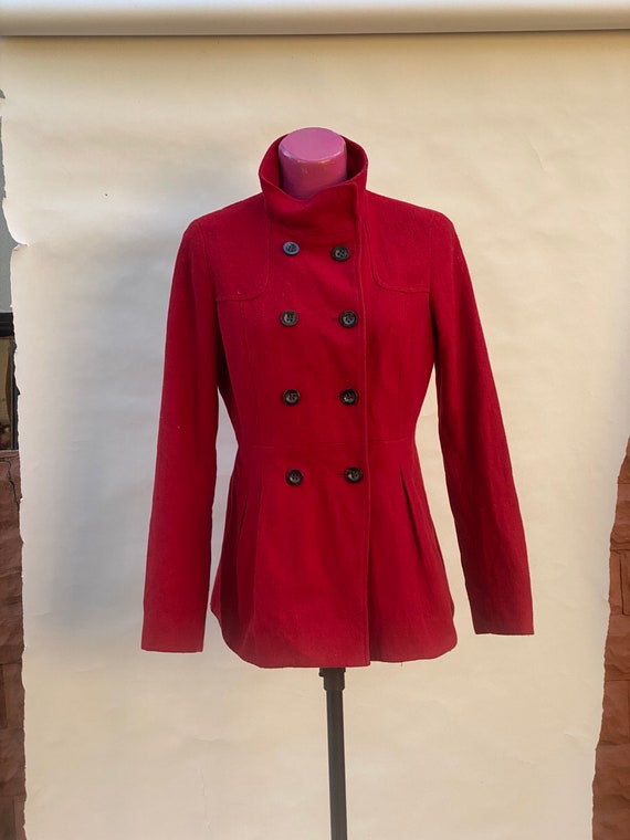 Red woolen coat, M