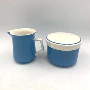 Mikasa C7500/D5550 Blue And White Creamer And Sugar Bowl With Flat Lid