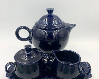 Fiestaware Cobalt Blue Large Teapot and 4 Piece Creamer And Sugar Set