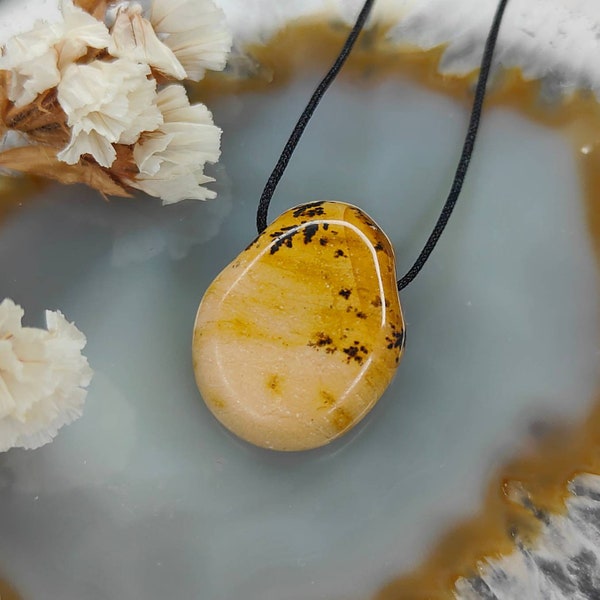 Natural Mookaite Jasper Pendant