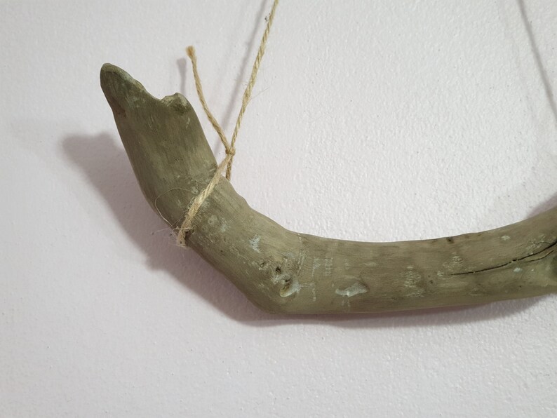 Hi quality Beach Decor Unique Driftwood Driftwood Piece 9.25 sturdy and smooth driftwood branch for your art and craft projects