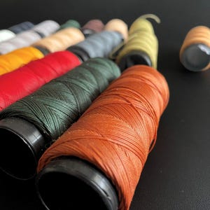 Hilo SLAM Italiano 0,8 mm / Hilo trenzado encerado 100% poliéster / Hilo para coser cuero / Hilo para coser zapatos, bolsos, accesorios