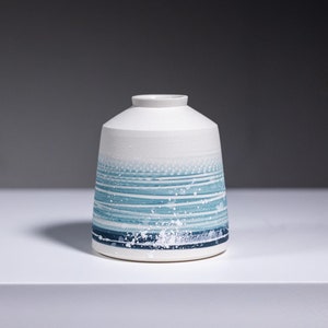 Handcrafted Porcelain Reed Diffuser | Seascape Design | Made by hand | Home Fragrance | Unique Birthday Gift | Room Decor | Long-lasting