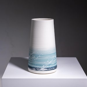 Handmade Porcelain Flower Vase | Christmas Gift | Seascape Design | Modern Ceramic Vase | Birthday Gift | China Wedding Anniversary