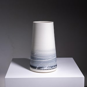 Handmade Porcelain Vase | Vase For Flowers | Birthday Gift | House Warming Gift | One of a kind | Floral arrangement | China Anniversary