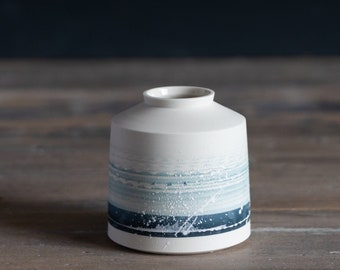 Handcrafted Porcelain Reed Diffuser | Seascape Design | Made by hand | Home Fragrance | Unique Birthday Gift | Mother's Day Gift