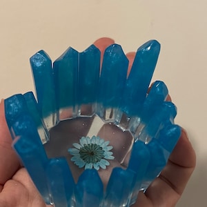 Pressed flower tea light holder