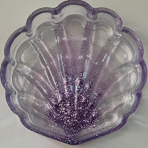 Seashell dish