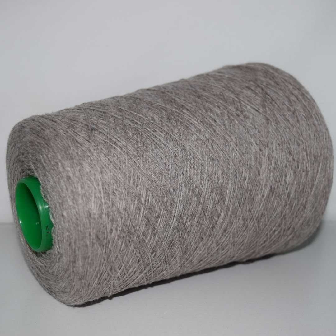 100 grams 100% Cashmere, 1400 m per 100 grams, Italian Fine Yarn, yarn on cone, per 100 grams, Hand Knitting, Machine Knitting, Cone Yarn