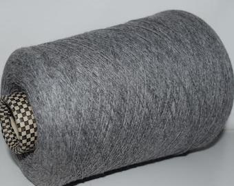 Luxury Italian 100% Cashmere Cone NM 2/28, 1400m (1530 Yards)/100g