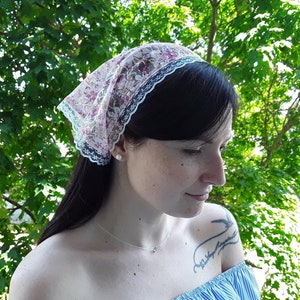 Triangle head scarf/ Pink floral lace hair bandana with ties/ Coquette romantic Lolitafashion style/ Bday gift for Her/ Presents for Mom