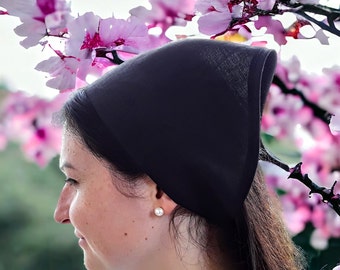 リネンの教会用ヘッドカバータイ：黒の三角形のヘアバンダナハンカチ