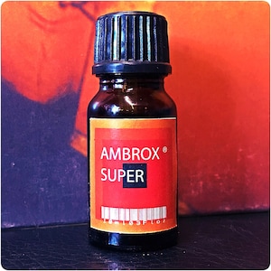 molecule AMBROX SUPER 50% in IPM 10/30ml