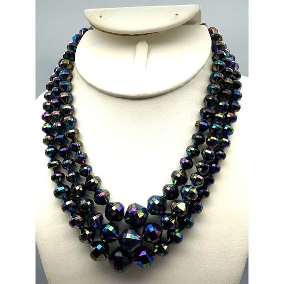 ★VINTAGE HOLLYWOOD★ Bumpy Beads Necklace Vintage Necklace 1960s 32” Strand Multi Shaped Off White