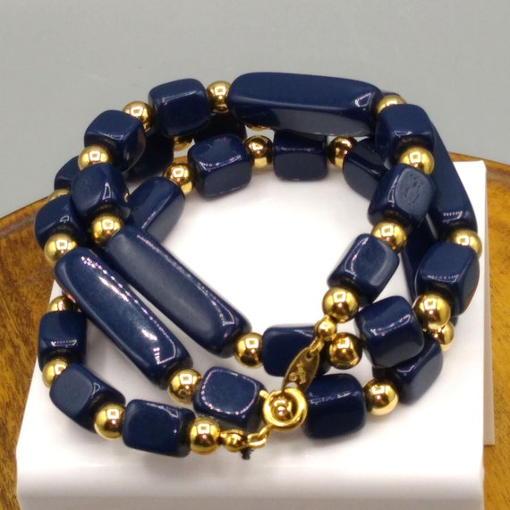 Vintage Trifari Beaded Necklace, Navy Blue and Go… - image 5