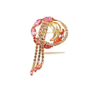 Vintage Pink Strass & Gold Ton Brosche Pin mit baumelnden Ketten, High-End Designer Statement Anstecknadel