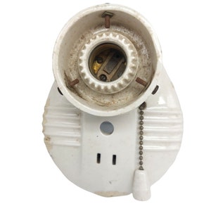 Vintage Early American Industrial Salvage, Art Deco White P100 Porcelier Porcelain One Socket One Plug Pull Switch Lampholder Light Fixture