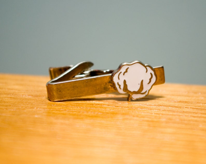 Silver Tone and Enamel Vintage Cyanamid Company Cotton Silver Color Tie Bar Clip