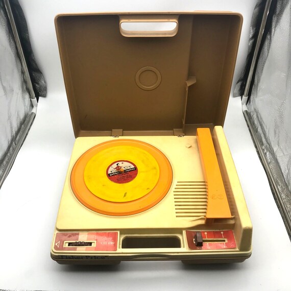 Vintage Fisher Price Record Player Portable No 825 1978 Etsy