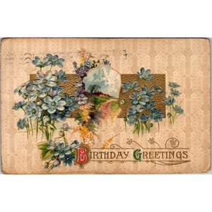 Cartão postal de aniversário vintage da década de 1910 com design floral e detalhes dourados