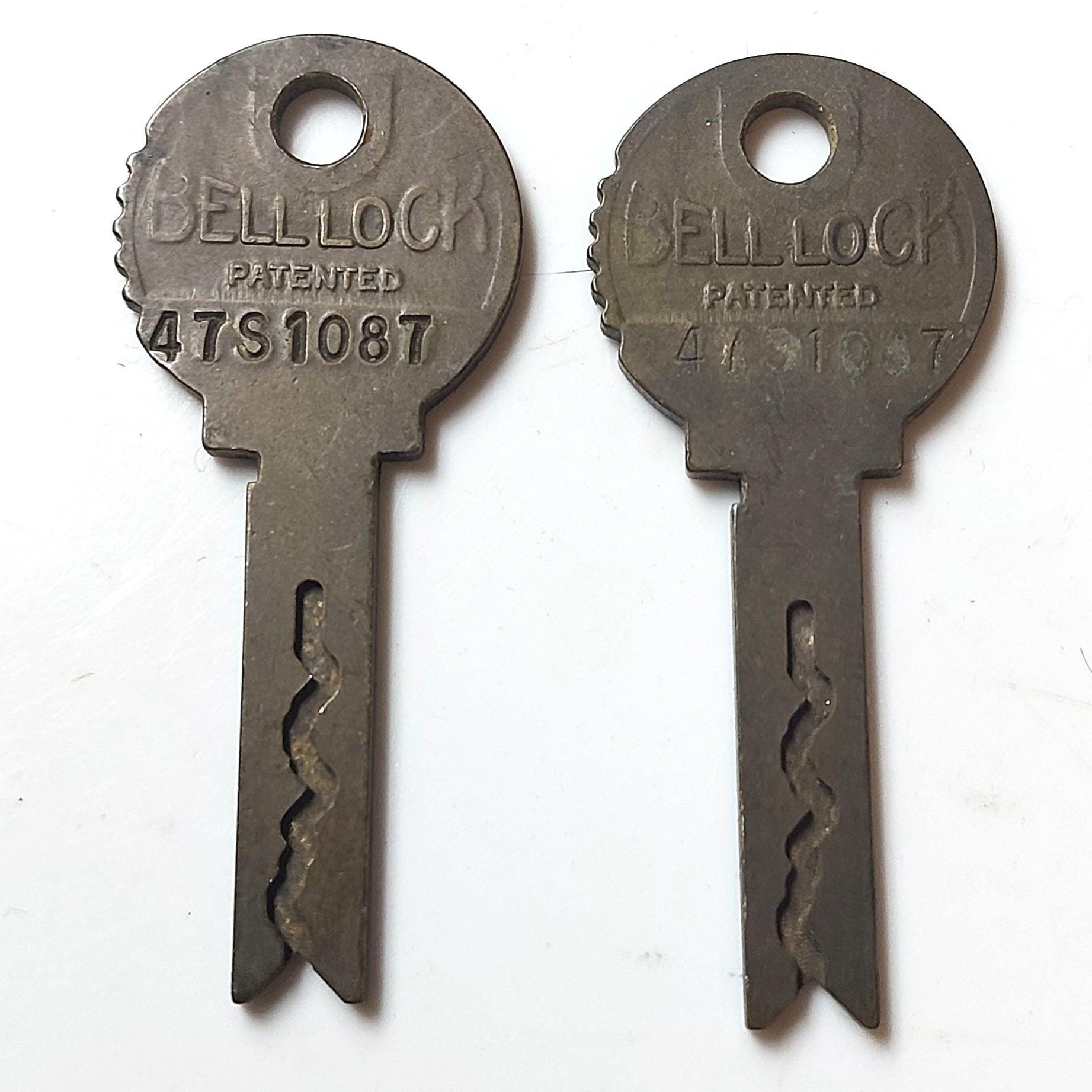 Bell Locks Vintage Bell Lock Keys Set of 2 47S1087 Wavy Groove High Security Slot ...