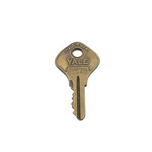 Vintage Yale FS940 Brass Key Made In USA By Yale & Towne Mfg Co.