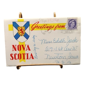 Carnet de cartes postales dépliant "Vœux de la Nouvelle-Écosse" vintage, 1957 avec timbres et enveloppe avec adresse