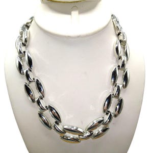 Vintage Tank Track Necklace, Silver Tone Links