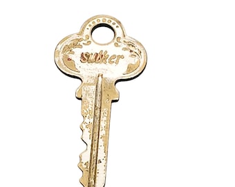 Vintage Suther Key C22524 met sierlijk ontwerp