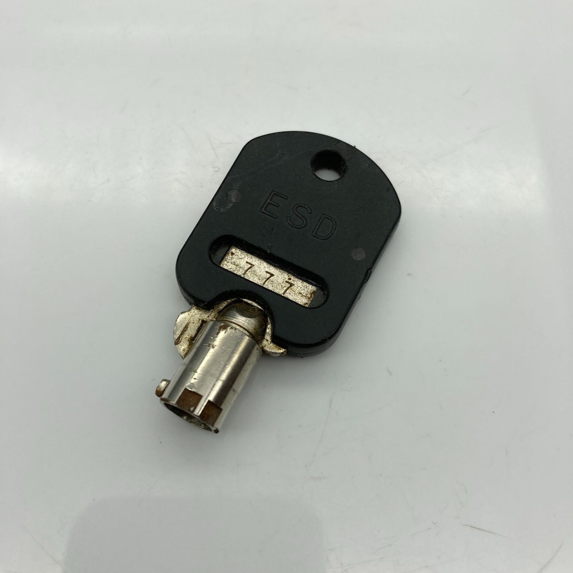 thumbnail image 2 of ESD Tubular Service Door Lock Model 0400ET – Key Code 800 (25 Sets) 2 of 5