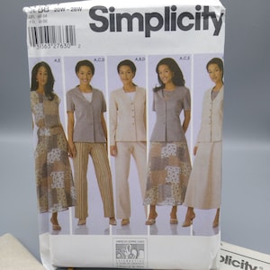 Puede incluir: Patrón de costura Simplicity para una chaqueta y una falda para mujer. El patrón incluye cinco vistas diferentes, cada una con un estilo diferente de chaqueta y falda. El patrón es para las tallas 20W-28W.