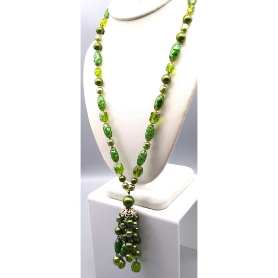 Vintage Green Faux Pearl Necklace with Tassel Pen… - image 3