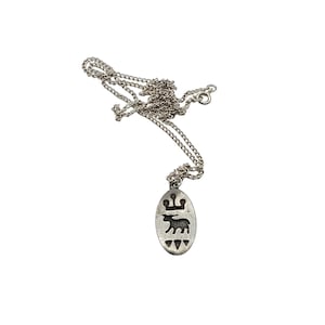 Vintage Silver Tone Pendant Necklace With Oval Tribal Design & Long Chain