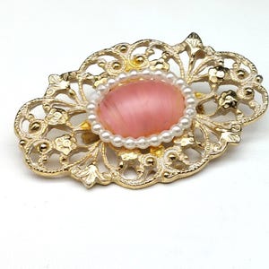 Victorian Style Gold-Tone Pink Glass Cabochon & Faux Pearl Floral Brooch Pin