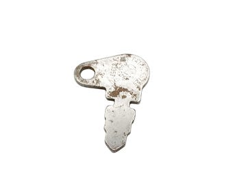 ビンテージ コール・ハーシー重機 USA キー 金属製キー 83357 特許刻印入り