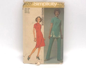 UNCUT Vintage Sewing PATTERN Simplicity 9607, Misses and Womens 1971 Designer Fashion Dress or Tunic and Pants, Size 16 1/2 Bust 39 Waist 32