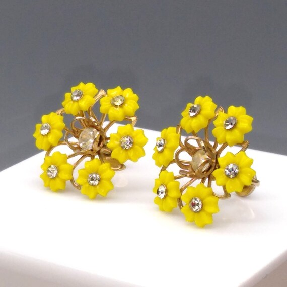 Cheery Yellow Plastic Flower Bouquet Earrings, Vi… - image 4