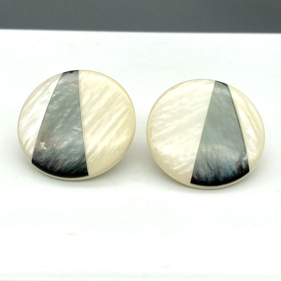 Vintage Mother of Pearl Circle Earrings with Grey… - image 2