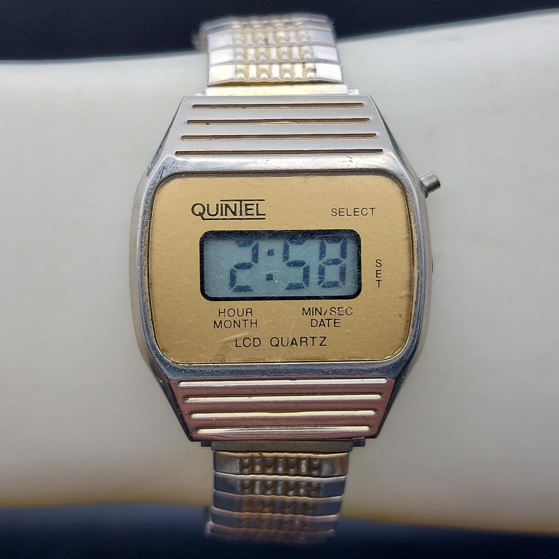 Quartz Quintel Pocket Watch Quintel Digital Gold Tone Mens Vintage