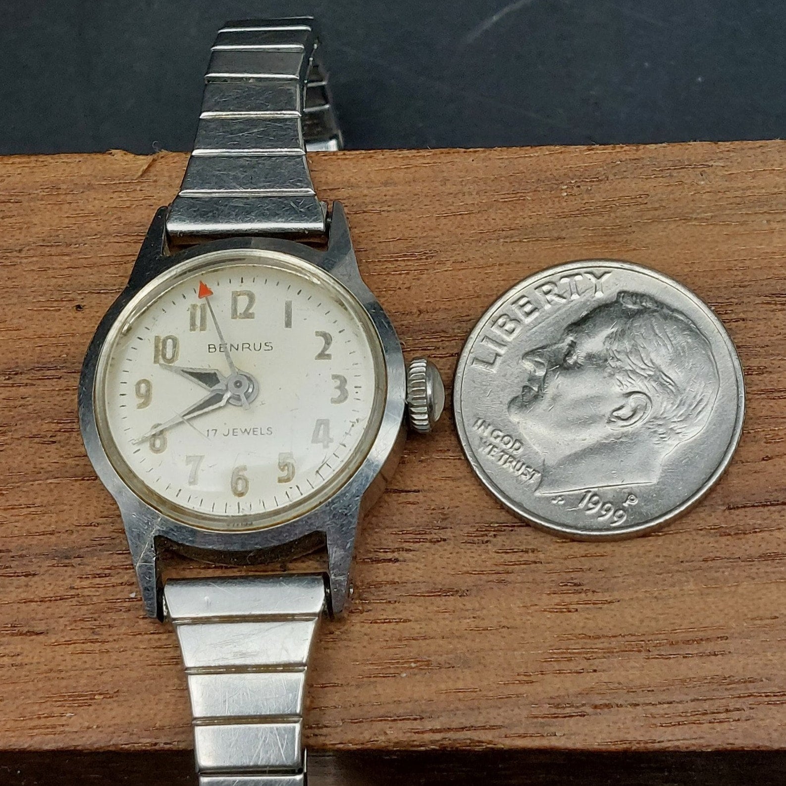 Verre De Montre SUC RS 527 - Marque BENRUS - Neuf Sans étiquette (NOS)