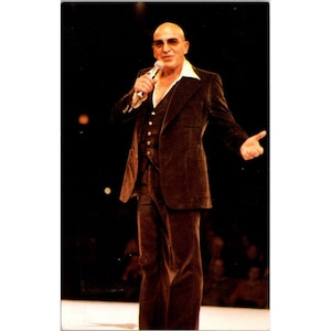 Cartão postal vintage novidade, Telly Kojak Savalas, ator celebridade Coral Lee