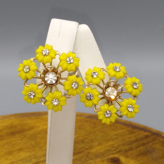 Cheery Yellow Plastic Flower Bouquet Earrings, Vi… - image 1