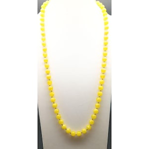 Vintage Yellow Beaded Necklace With Gold-Toned Accents