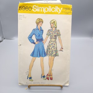 Vintage Sewing PATTERN Simplicity 5960, Misses 1973 Short Two Piece Dress, Size 10